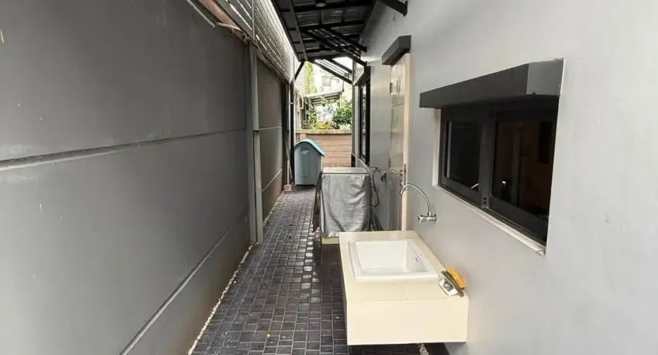For rent 3 ベッドルーム house in Bang Kapi, Bangkok