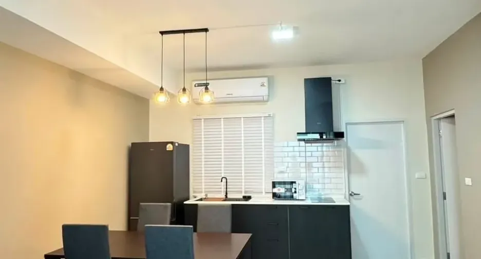 Reihenhaus zur Miete mit 3 Zimmer in Bang Phli, Samut Prakan