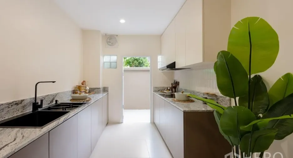 ให้เช่า และ ขาย 5 ห้องนอน บ้านเดี่ยว ใน จตุจักร, กรุงเทพฯ