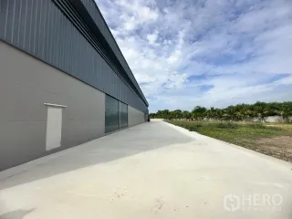 For rent and for sale warehouse in Bang Len, Nakhon Pathom