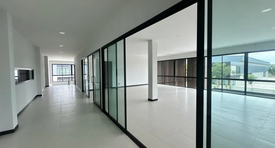 For rent and for sale warehouse in Bang Len, Nakhon Pathom