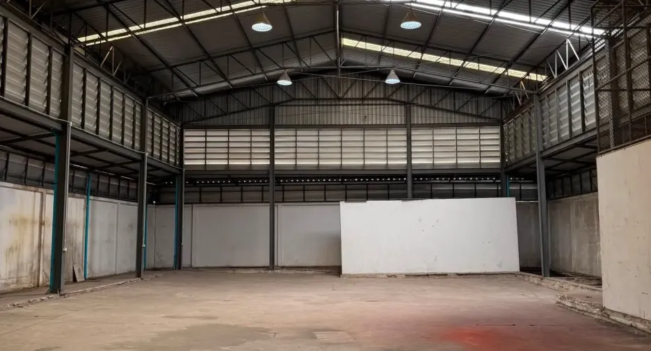 For rent and for sale warehouse in Phra Khanong, Bangkok
