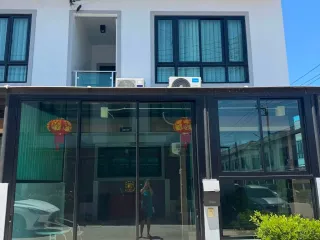 For sale 3 bedrooms townhouse in Bang Lamung, Chonburi