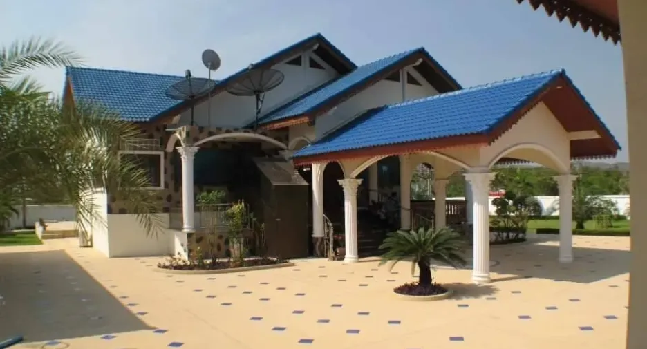À vendre 8 chambres villa à Cha Am, Phetchaburi