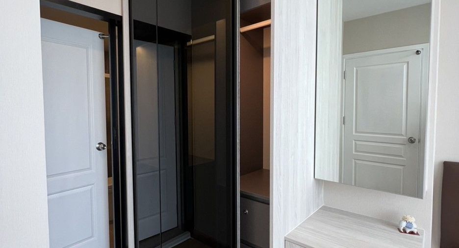 For sale 2 bedrooms condo in Si Racha, Chonburi