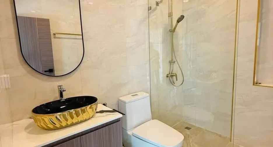 出售 和 出租 3 卧室 别墅 在 Bang Lamung, Chon Buri