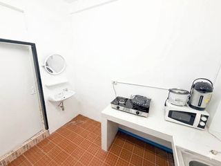 Reihenhaus zur Miete mit 3 Zimmer in Khlong Toei, Bangkok