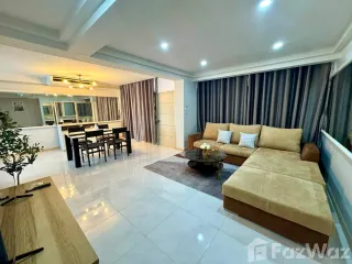出租 3 卧室 公寓 在 Huai Khwang, 曼谷