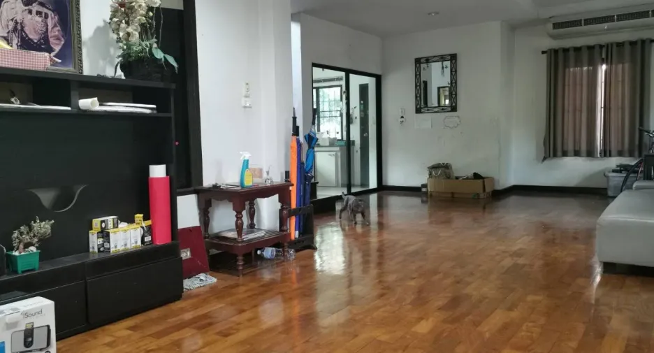 出售 4 卧室 独立屋 在 Bang Khae, 曼谷