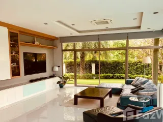 For sale 5 bedrooms villa in Min Buri, Bangkok