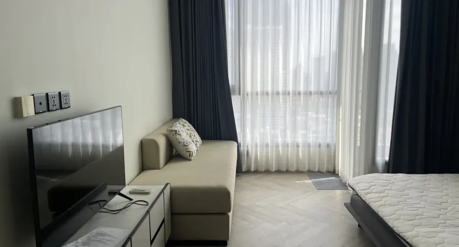 Condo en alquiler de estudio en Khlong San, Bangkok