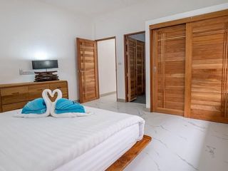 À louer 4 chambres villa à Ko Samui, Surat Thani