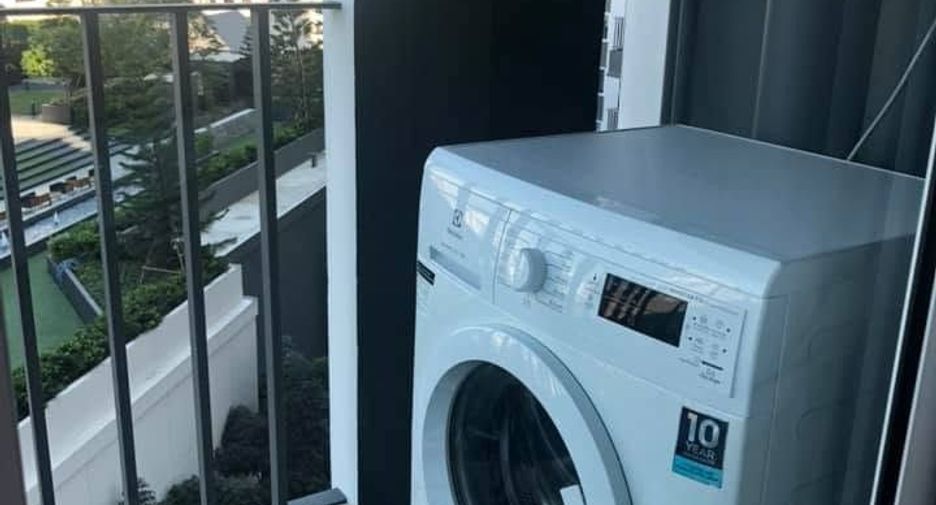 Condo en alquiler de 1 habitaciones en Huai Khwang, Bangkok