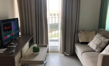 Condo en alquiler de 1 habitaciones en Huai Khwang, Bangkok