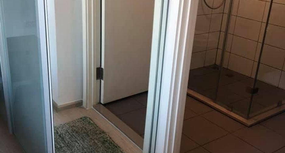 Condo en alquiler de 1 habitaciones en Huai Khwang, Bangkok