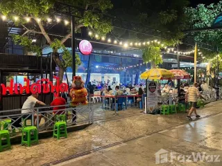À louer local commercial à Bang Lamung, Chonburi