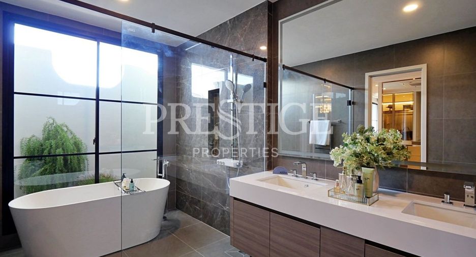Haus zum Kauf mit 5 Zimmer in Bang Lamung, Chonburi