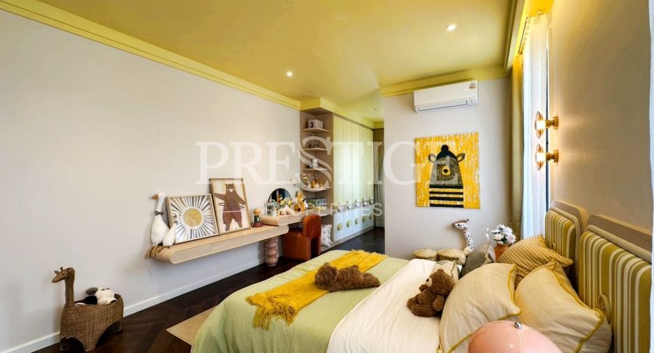 Haus zum Kauf mit 4 Zimmer in Bang Lamung, Chonburi