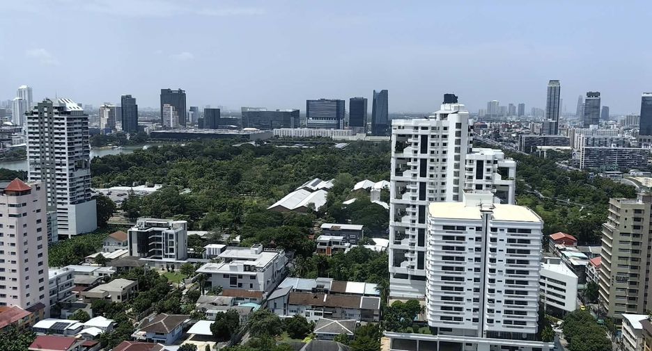 出售 2 卧室 公寓 在 Khlong Toei, 曼谷
