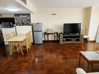 À vendre 2 chambres condo à Khlong Toei, Bangkok