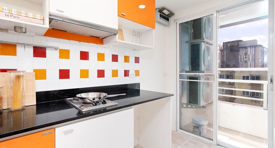 For sale 2 ベッドルーム condo in Chatuchak, Bangkok