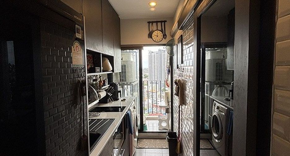 Condo en venta de 2 habitaciones en Bang Sue, Bangkok