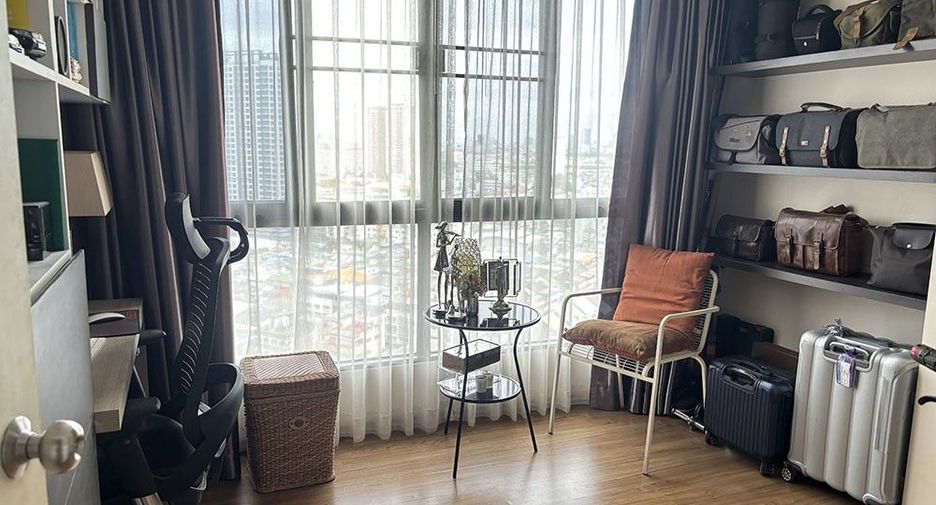 Condo en venta de 2 habitaciones en Bang Sue, Bangkok