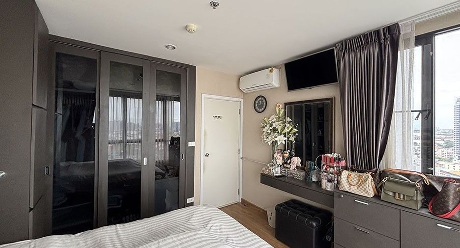 Condo en venta de 2 habitaciones en Bang Sue, Bangkok