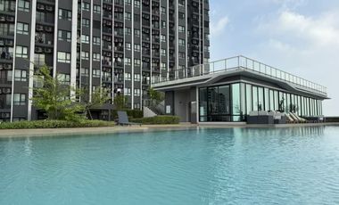 Condo en venta y en alquiler de 2 habitaciones en Bang Na, Bangkok