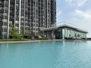 Condo en venta y en alquiler de 2 habitaciones en Bang Na, Bangkok