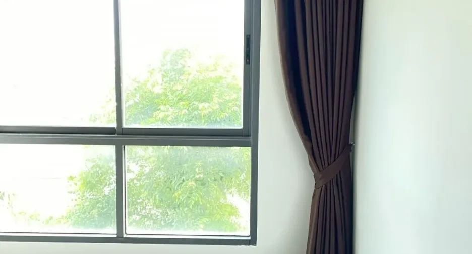 For sale 1 bed condo in Bang Kapi, Bangkok