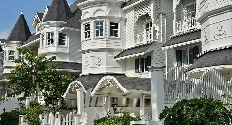 Casa en alquiler de 5 habitaciones en Mueang Samut Prakan, Samut Prakan