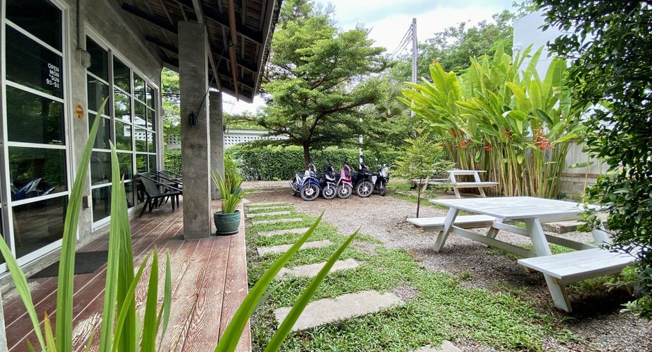 Haus zum Kauf mit 6 Zimmer in Mueang Chiang Mai, Chiang Mai