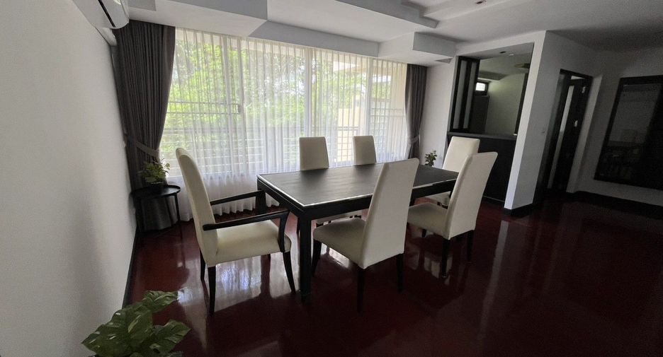 À louer 3 chambres appartement à Watthana, Bangkok