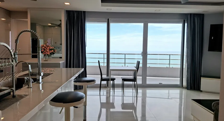 出售 2 卧室 公寓 在 Bang Lamung, Chon Buri