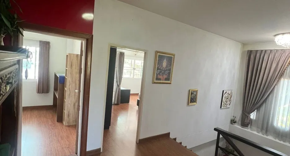For sale and for rent 3 bedrooms house in Saraphi, Chiang Mai