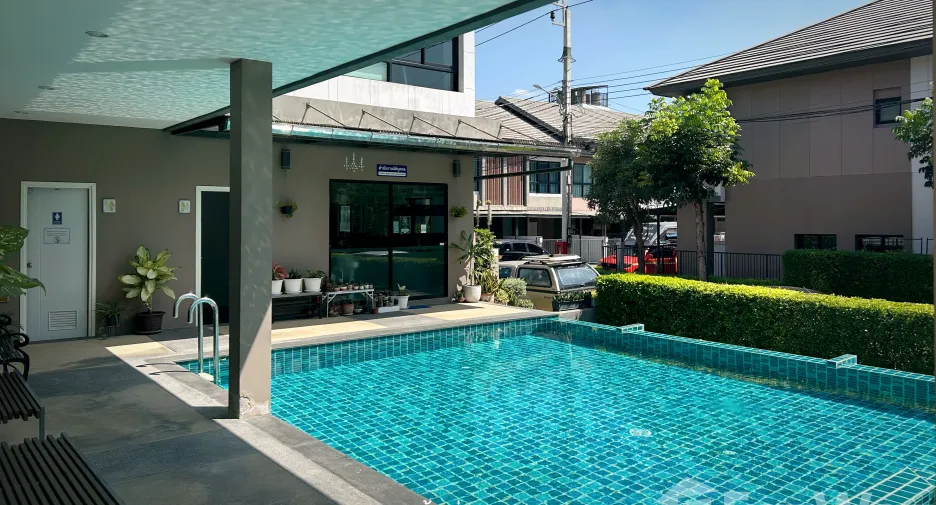 For rent 2 ベッドルーム townhouse in Prawet, Bangkok