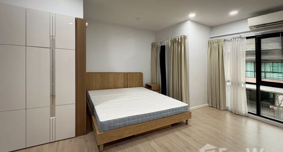 For rent 2 ベッドルーム townhouse in Prawet, Bangkok
