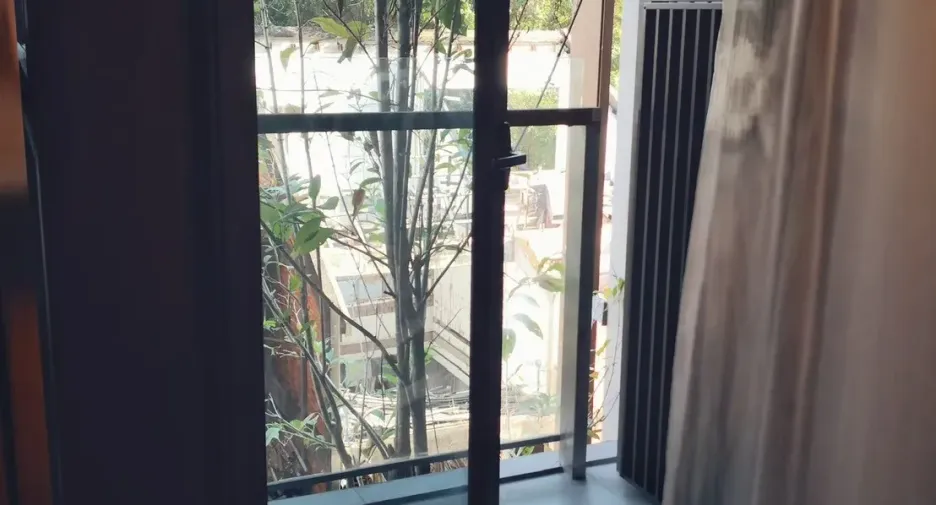 For sale 1 bed condo in Khlong Toei, Bangkok