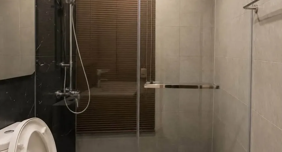 For rent 2 bedrooms condo in Bang Na, Bangkok