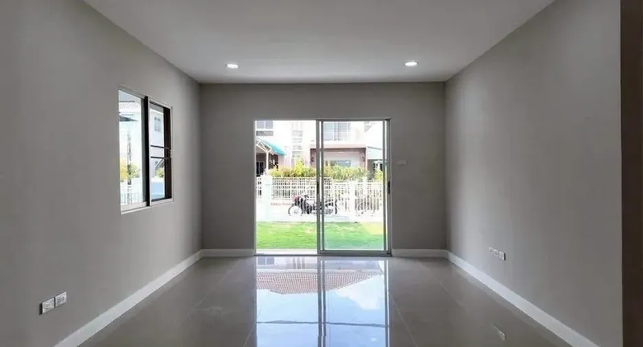 For sale 4 bedrooms house in San Sai, Chiang Mai