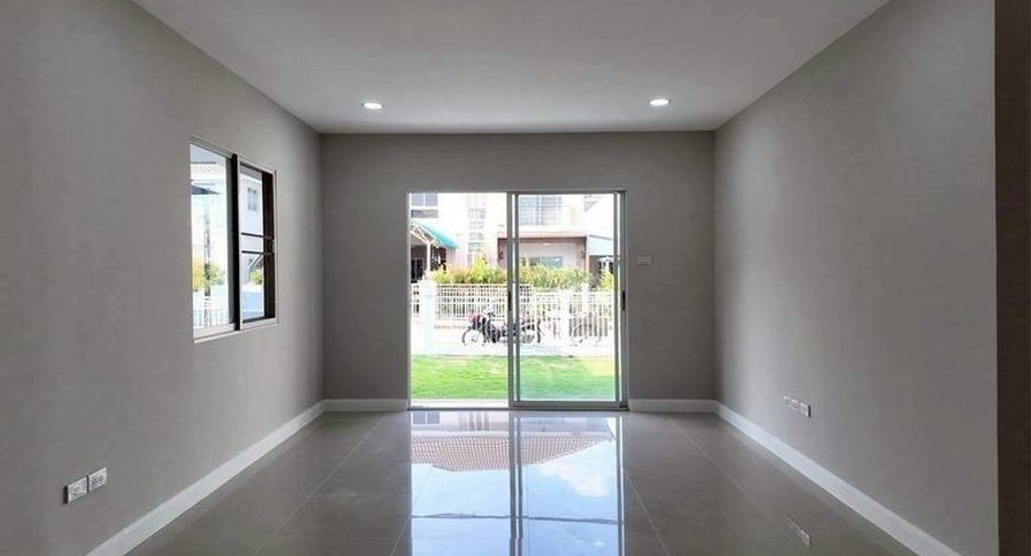 Haus zum Kauf mit 4 Zimmer in San Sai, Chiang Mai