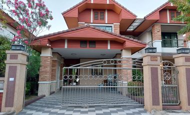 Haus zum Kauf mit 3 Zimmer in Saraphi, Chiang Mai