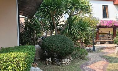 Haus zum Kauf mit 3 Zimmer in Saraphi, Chiang Mai