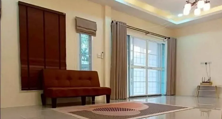 For rent 3 bedrooms house in San Sai, Chiang Mai