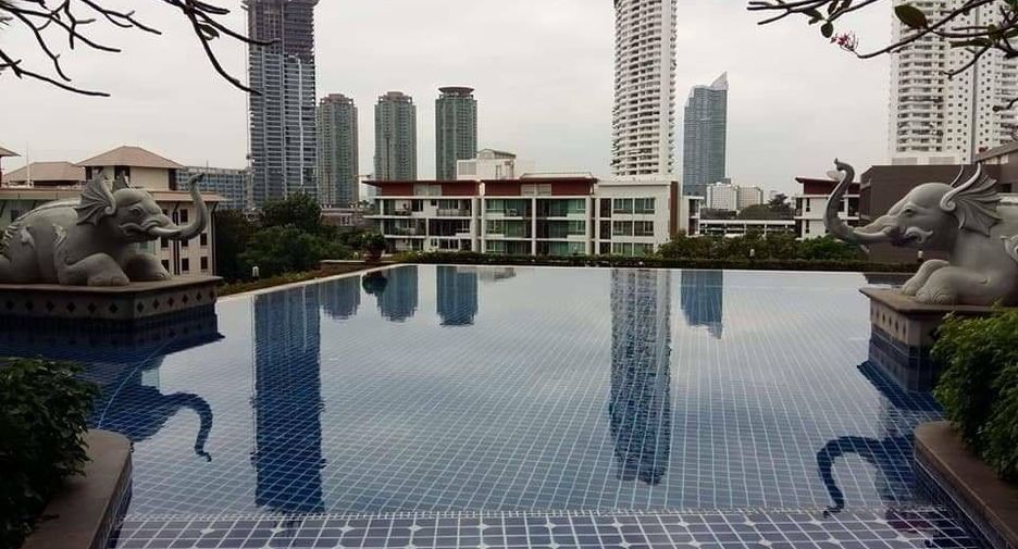À vendre 3 chambres condo à Sathon, Bangkok