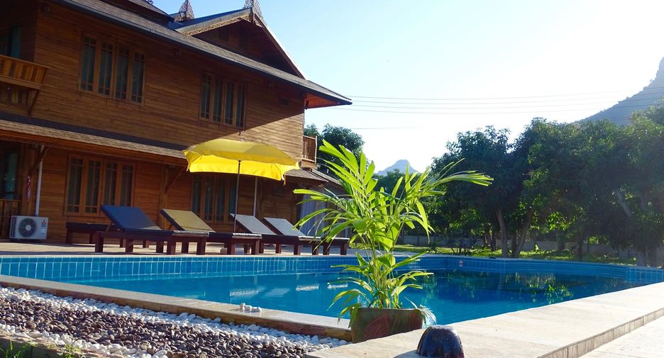 For sale 9 bedrooms house in Pran Buri, Prachuap Khiri Khan
