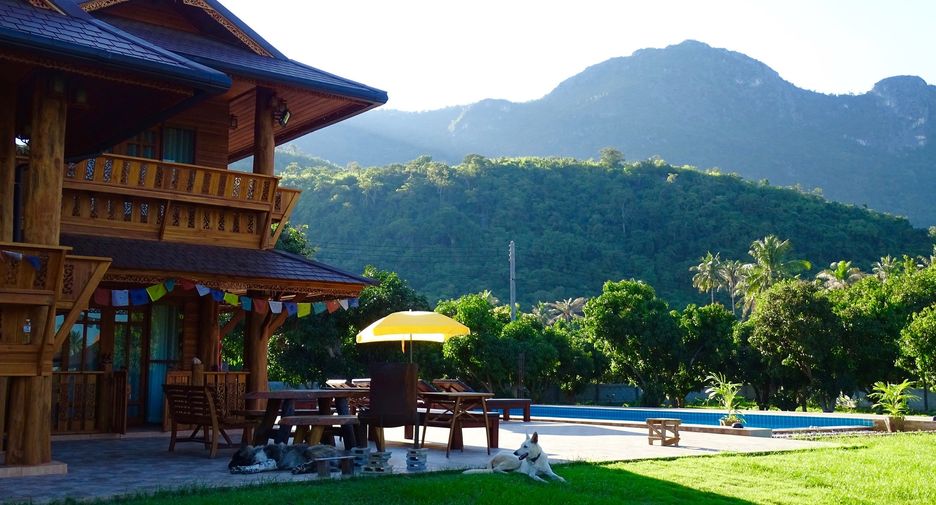 For sale 9 bedrooms house in Pran Buri, Prachuap Khiri Khan