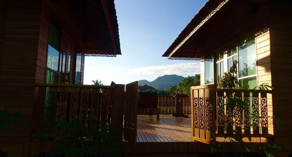 For sale 9 bedrooms house in Pran Buri, Prachuap Khiri Khan