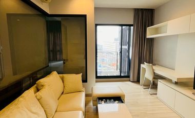 For sale 1 Beds condo in Khlong San, Bangkok